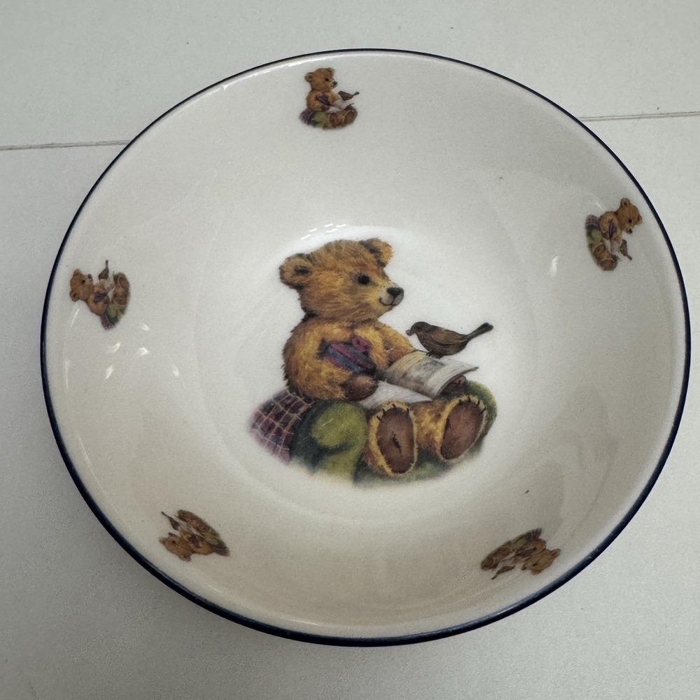 Royal vale bone china child teddy bear birdie/book england Soup Bowl vintage 6"